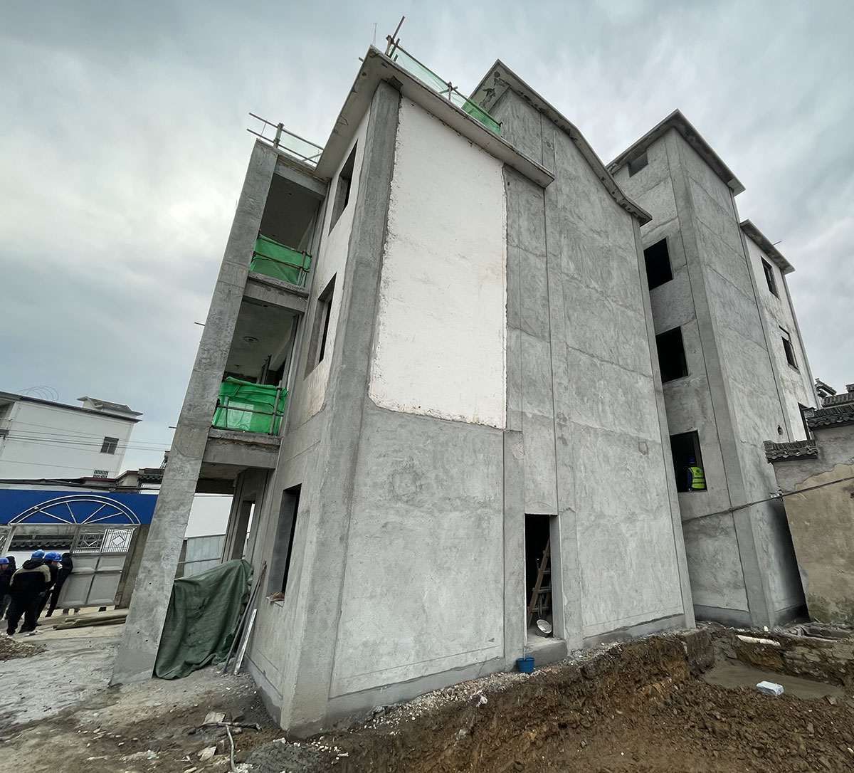 黨建引領(lǐng)進(jìn)工地，支部聯(lián)動(dòng)促發(fā)展