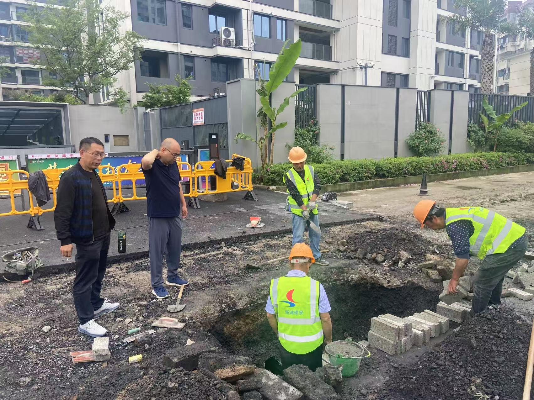 堅守一線保進度&nbsp;嚴(yán)密巡查護安全——城建投公司“五一”期間全力護航工程項目